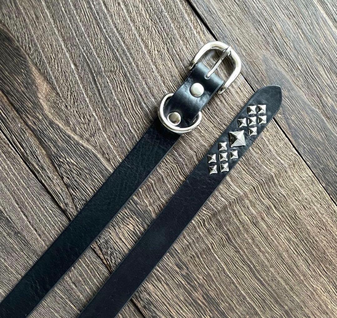 スタッズナローロングベルト　シルバーピラミッド　ミッスーリ