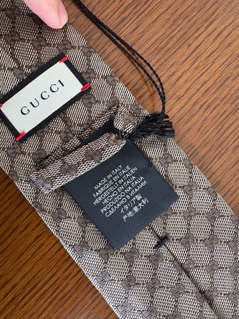 GUCCI 総柄ネクタイ 未使用品