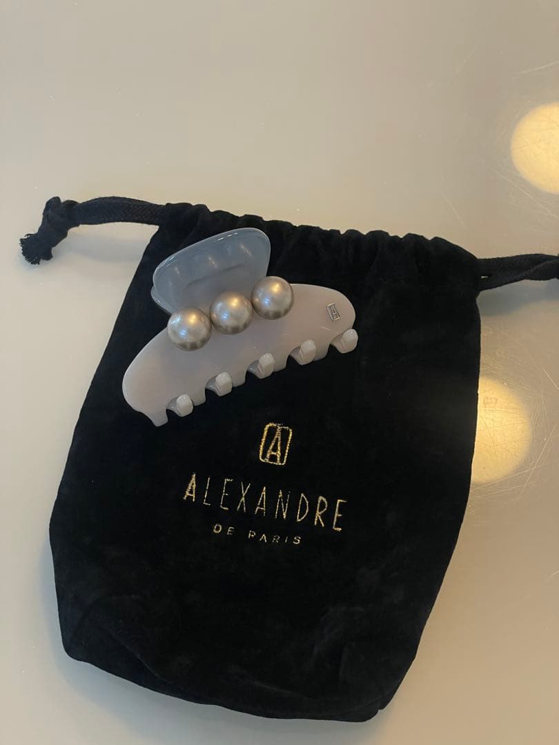 ALEXANDRE DE PARIS パール付きヘアクリップ S