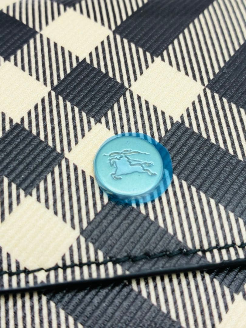 新品未使用　BURBERRY チェック柄 三つ折り財布