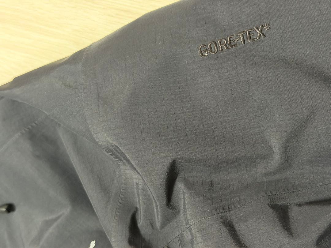 ARC’TERYX ALPHA SL JACKET Mサイズ 難あり