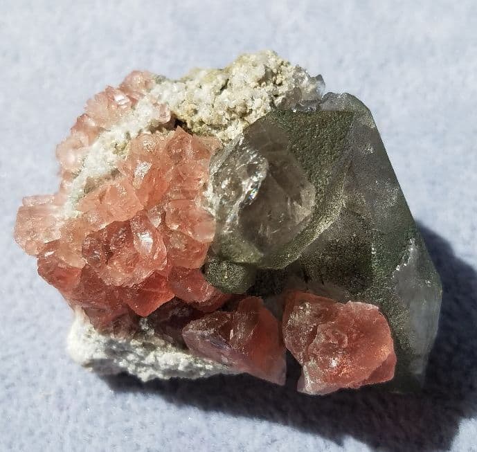 スイス産　アルプスクォーツピンクフローライト&クローライト