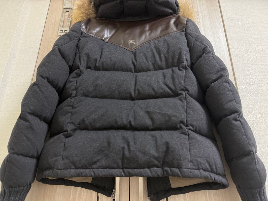 バーバリーブルーレーベル　ダウンジャケット　ダークグレー　36 S