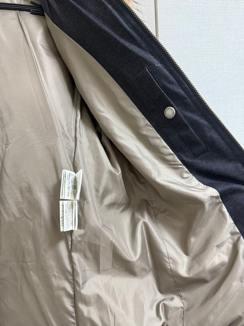 バーバリーブルーレーベル　ダウンジャケット　ダークグレー　36 S