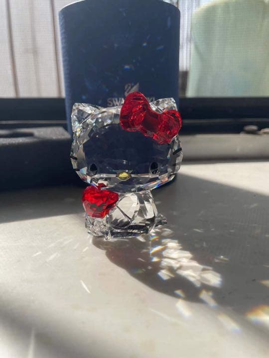 スワロフスキー ハローキティレッドアップル レッド リボン 猫 1096878