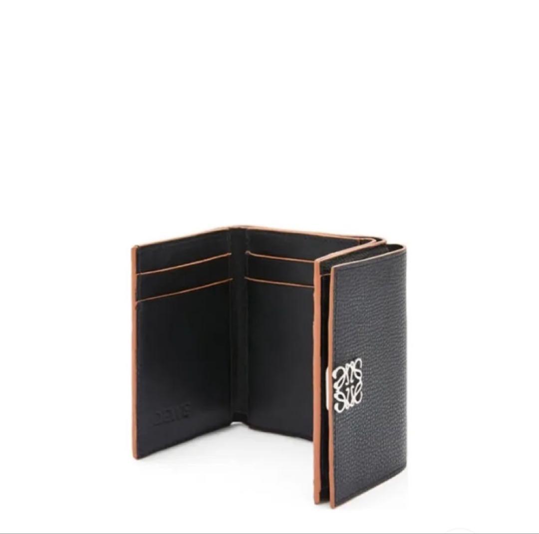 LOEWE黒財布