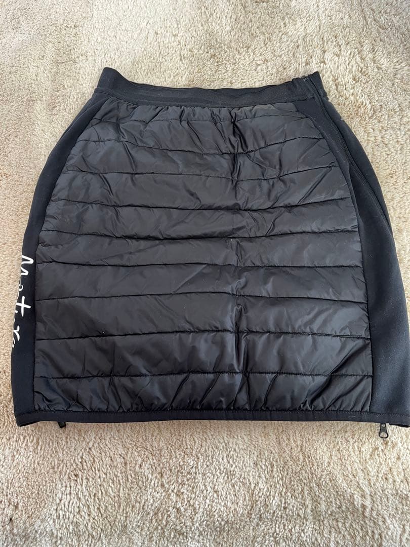maomaomaru様 モンチュラブラック キルティングスカート S