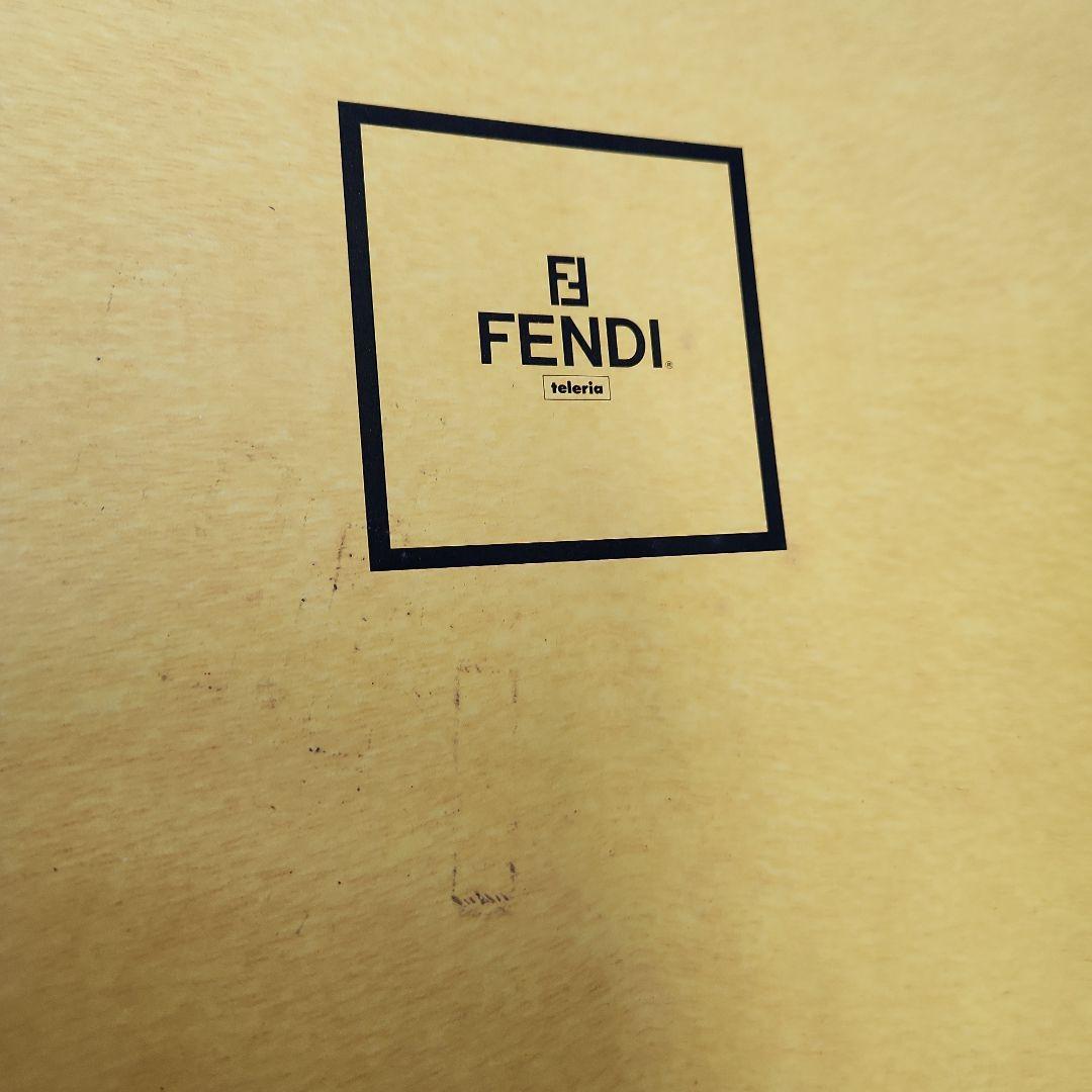 FENDI フェンディ タオルケット 未使用 ズッカ FF柄 箱あり