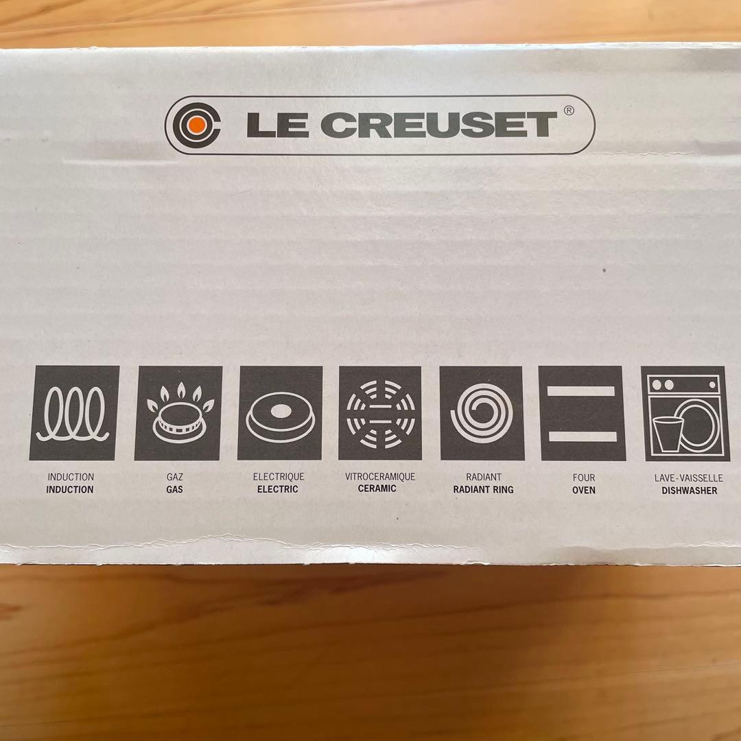 【未使用品】ル・クルーゼ ココット オーバル　シグニチャー　25cm オレンジ