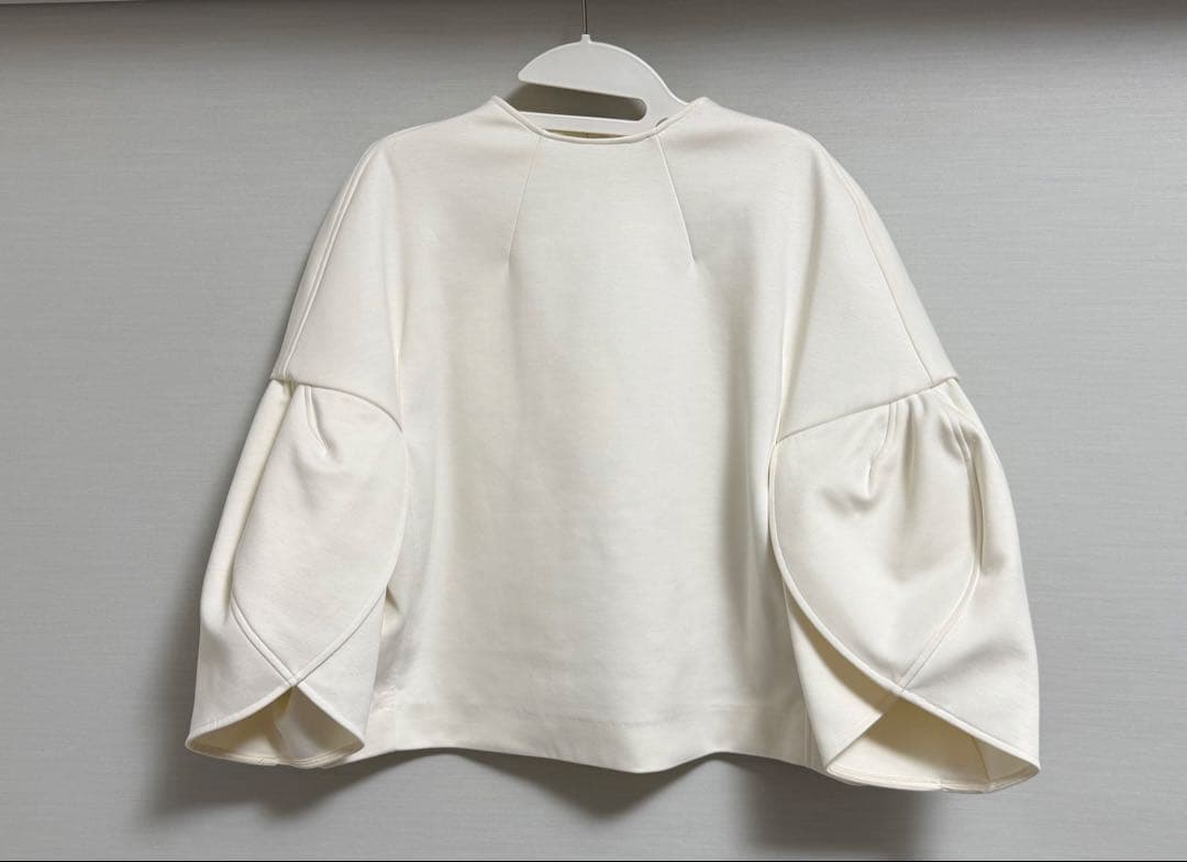 heve へイヴ　チューリップボンディングブラウス　アイボリー