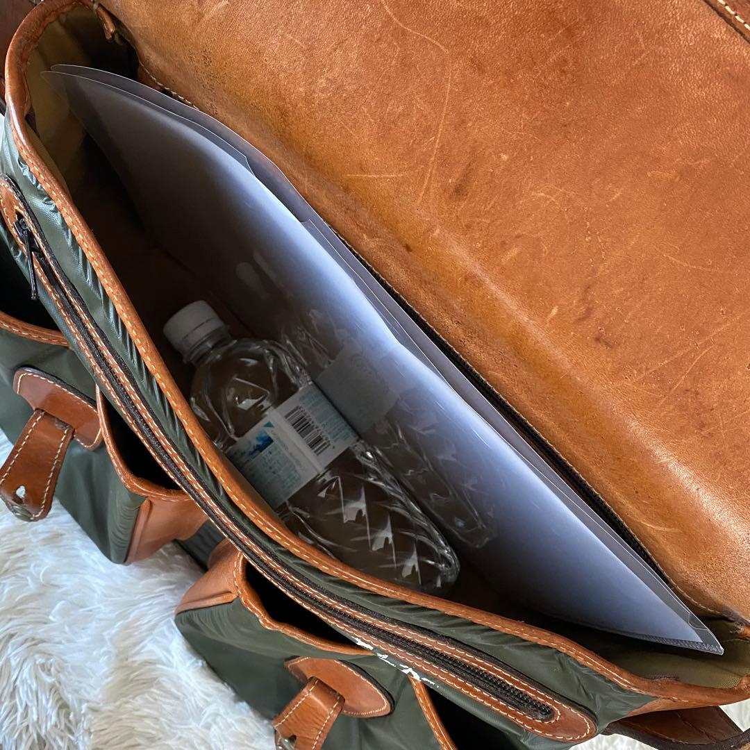 ハンティングワールド メッセンジャーバッグ バチューサー レザー ハラコ 大容量