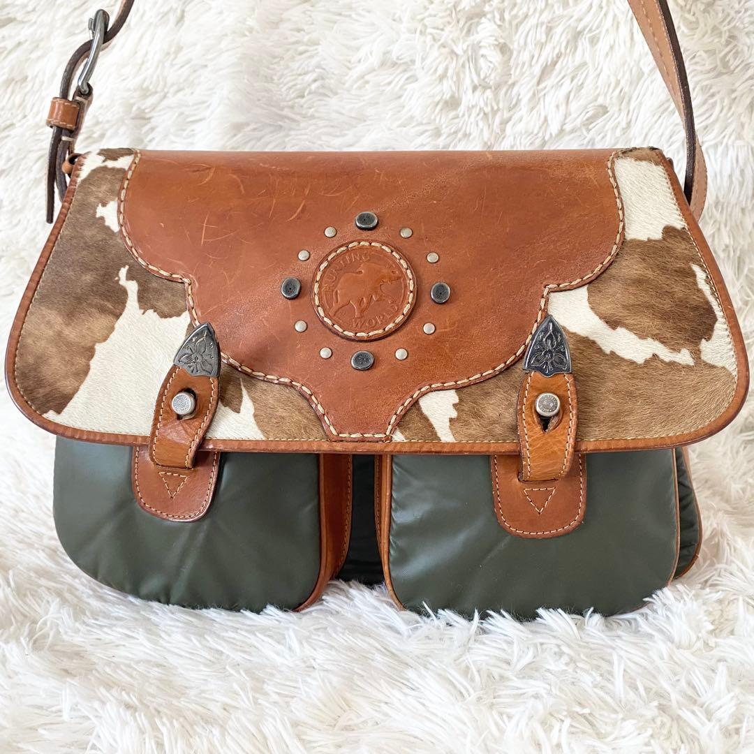 ハンティングワールド メッセンジャーバッグ バチューサー レザー ハラコ 大容量