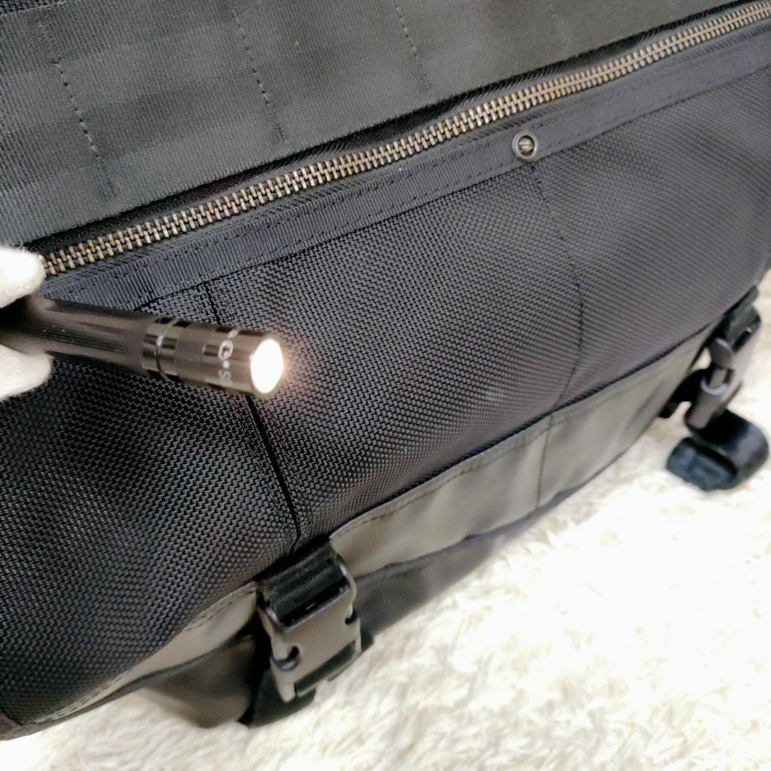 PORTER HEAT ショルダーバッグ マグライト点灯 メッセンジャーバッグ