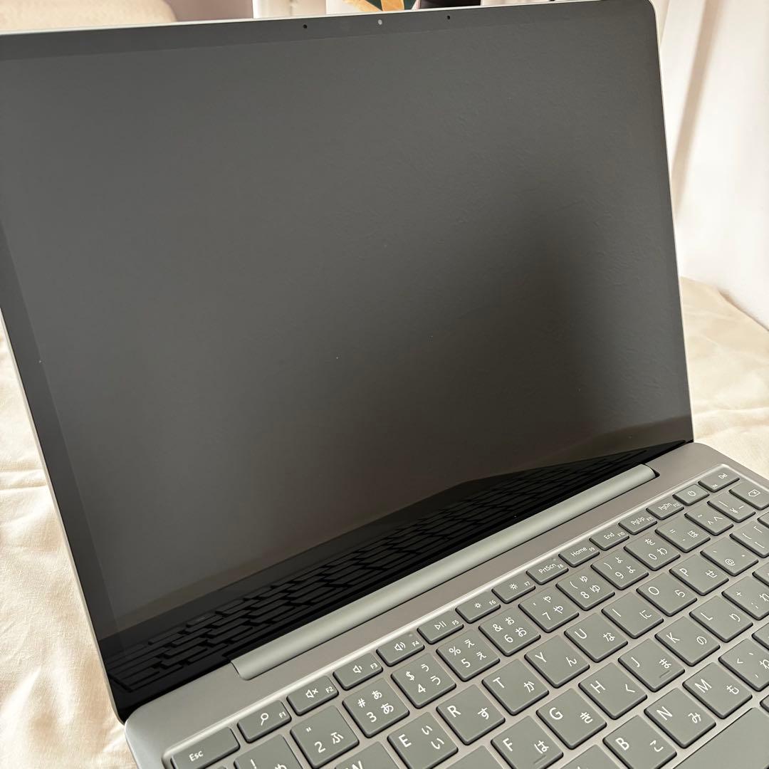 Microsoft Surface Laptop Go 2 本体　電源アダプター