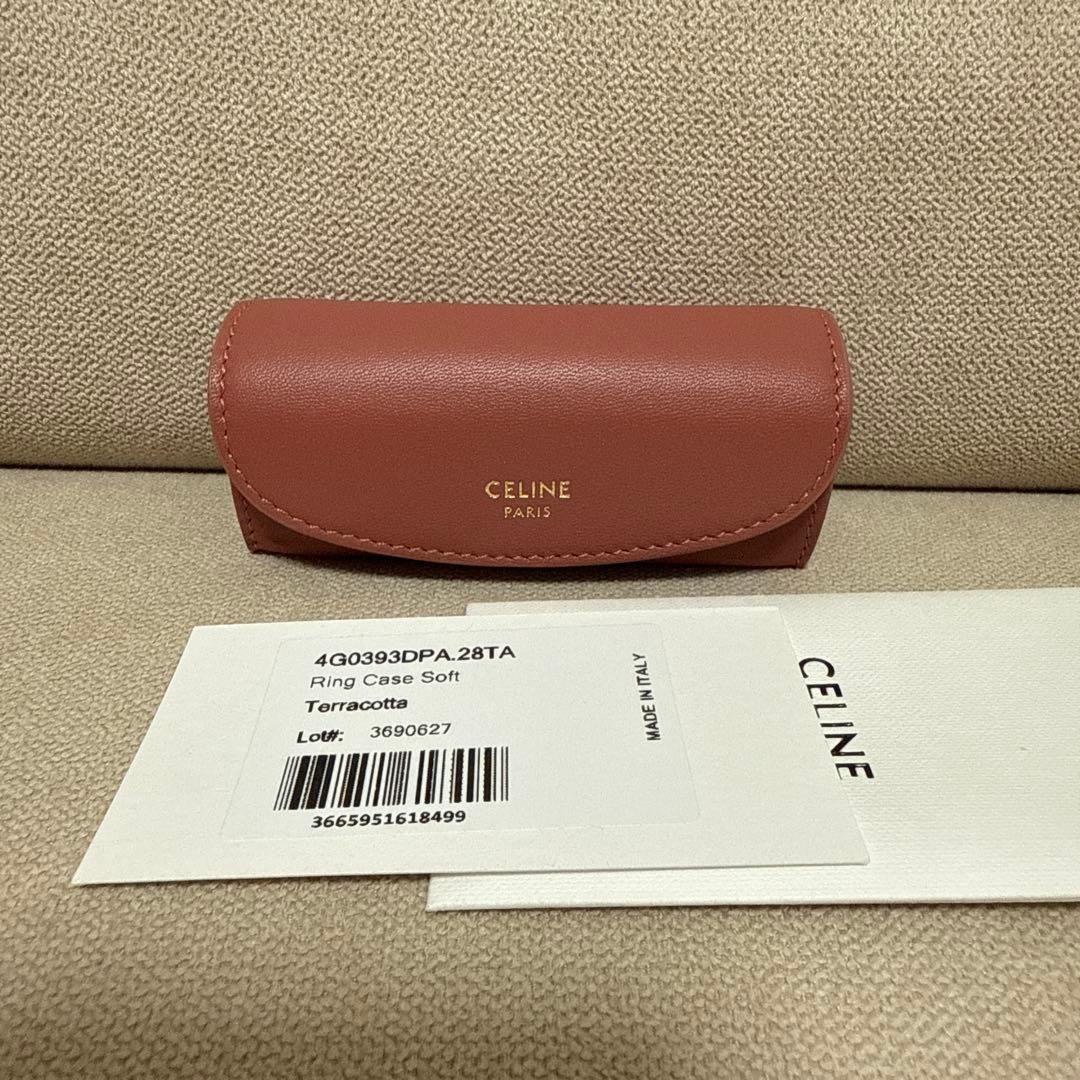 【美品】CELINEリングケース