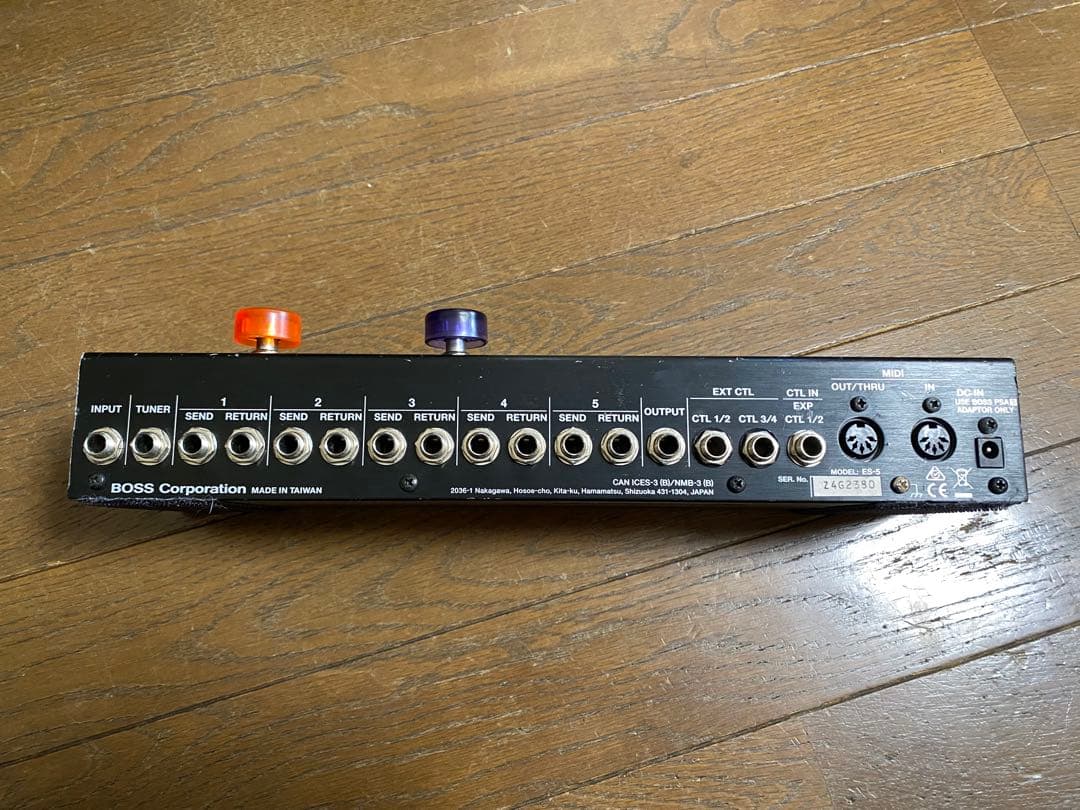 BOSS ES-5 スイッチャー