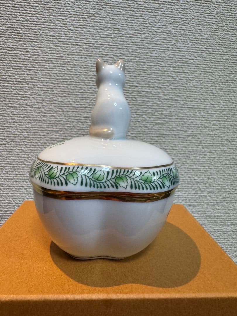 Herend ヘレンド　アポニーグリーン　猫ちゃんボンボニエール