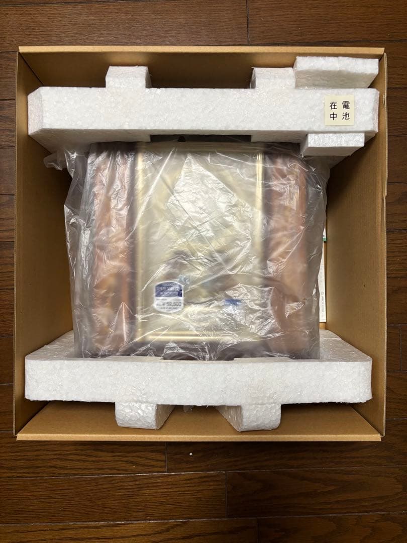新品未使用 高級セイコープレミアムSEIKO木象嵌 電波時計 置時計LW207