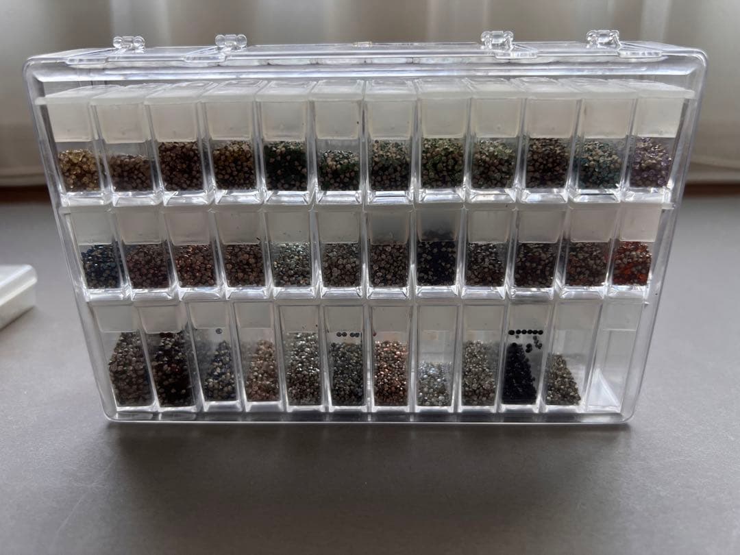 スワロフスキー　クリスタル　チャトン　pp18 pp10 スクエア等 色見本付き