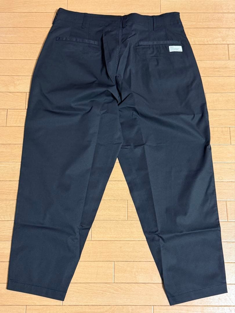パンツ FAT POLYCROP F32320-PN01