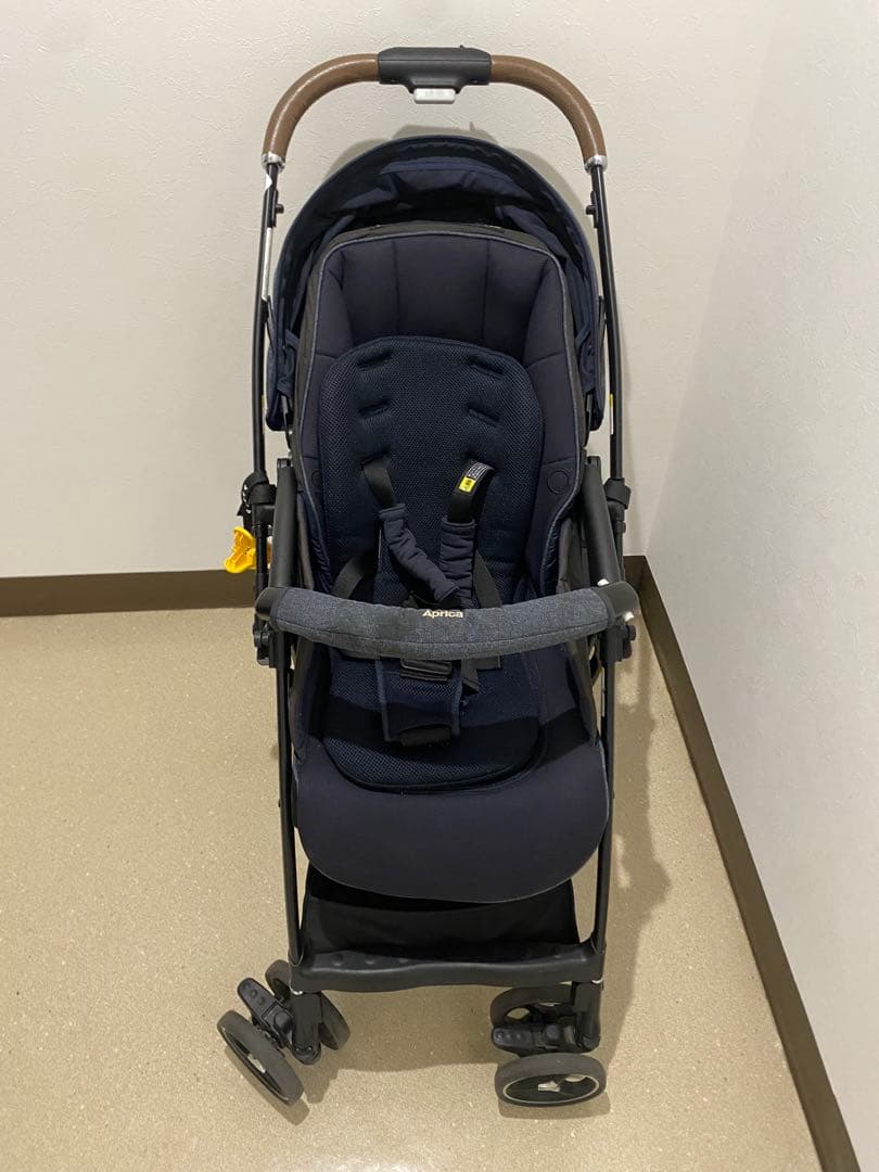Aprica アップリカ ラクーナクッション フリー ベビーカー