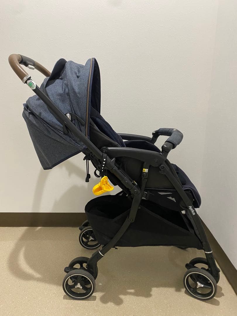 Aprica アップリカ ラクーナクッション フリー ベビーカー