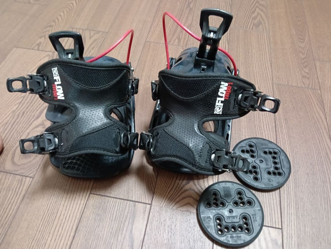 Flow スノーボード ビンディング Mサイズ