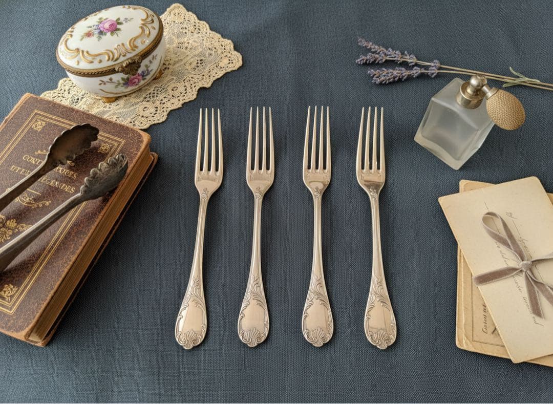 クリストフル マルリー テーブルフォーク 4本セット パリ蚤の市購入（刻印あり）