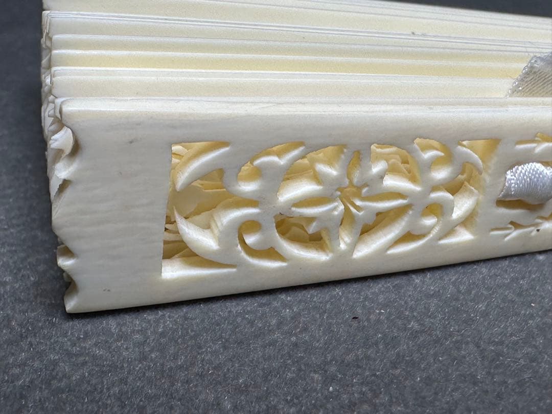 極上　天然素材　扇子　和装小物　茶道　お茶会　お茶席　歌舞伎古美術品　 細密細工