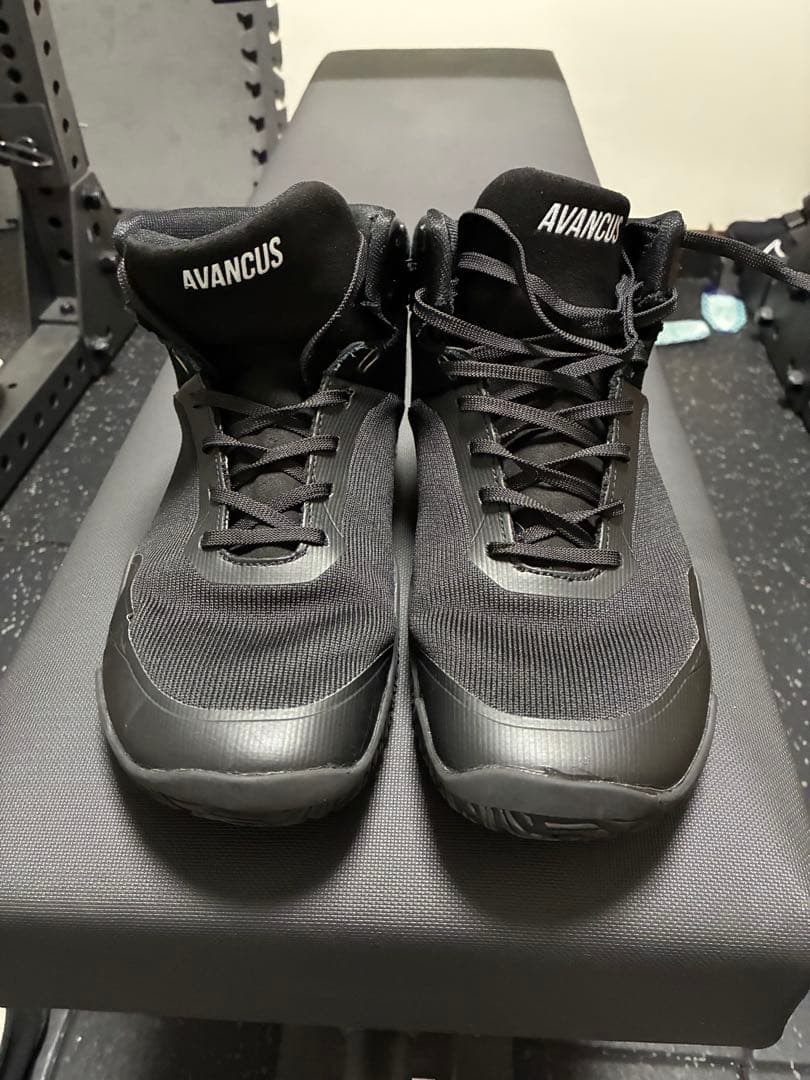アヴァンサス シューズ 43
