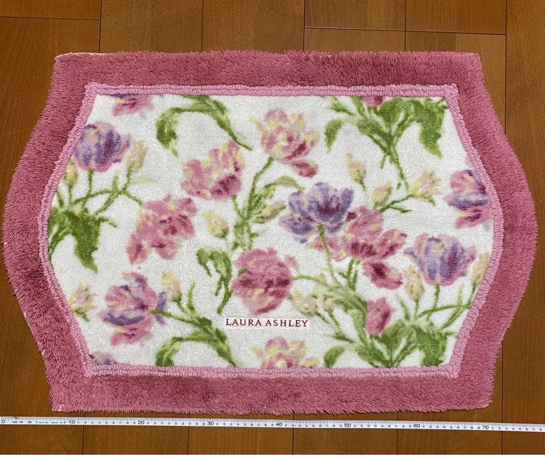 ローラアシュレイ　マット