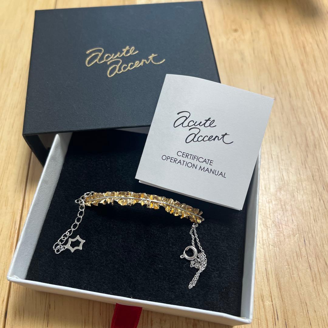 Acute Accent ブレスレット