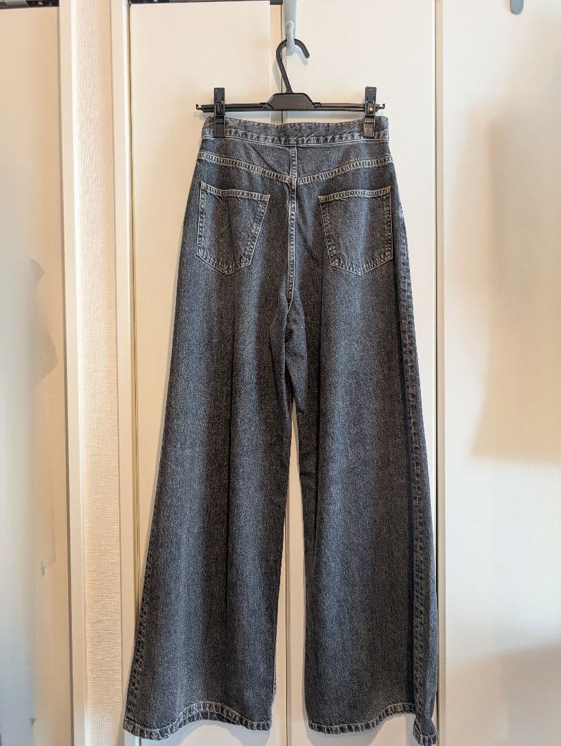 【新品、未使用】ジョンローレンスサリバン ワイドパンツデ二ム ジーンズ