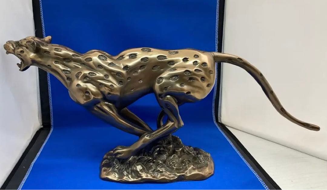 最終値下げ‼️*786　ヒョウ　ブロンズ像　RUNNING LEOPARD