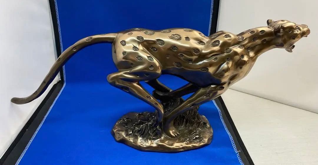 最終値下げ‼️*786　ヒョウ　ブロンズ像　RUNNING LEOPARD