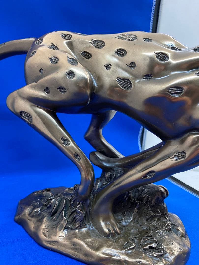 最終値下げ‼️*786　ヒョウ　ブロンズ像　RUNNING LEOPARD