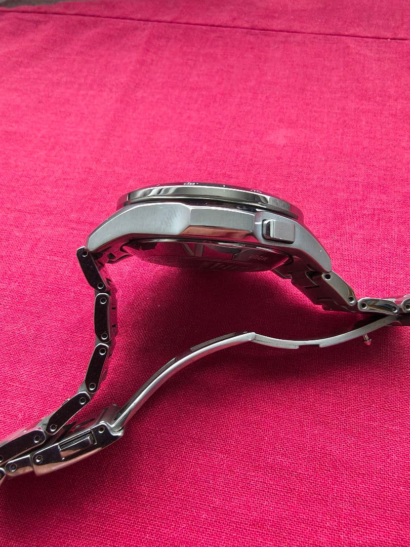カシオ　オシアナス　OCW-G1000-1AJF美品
