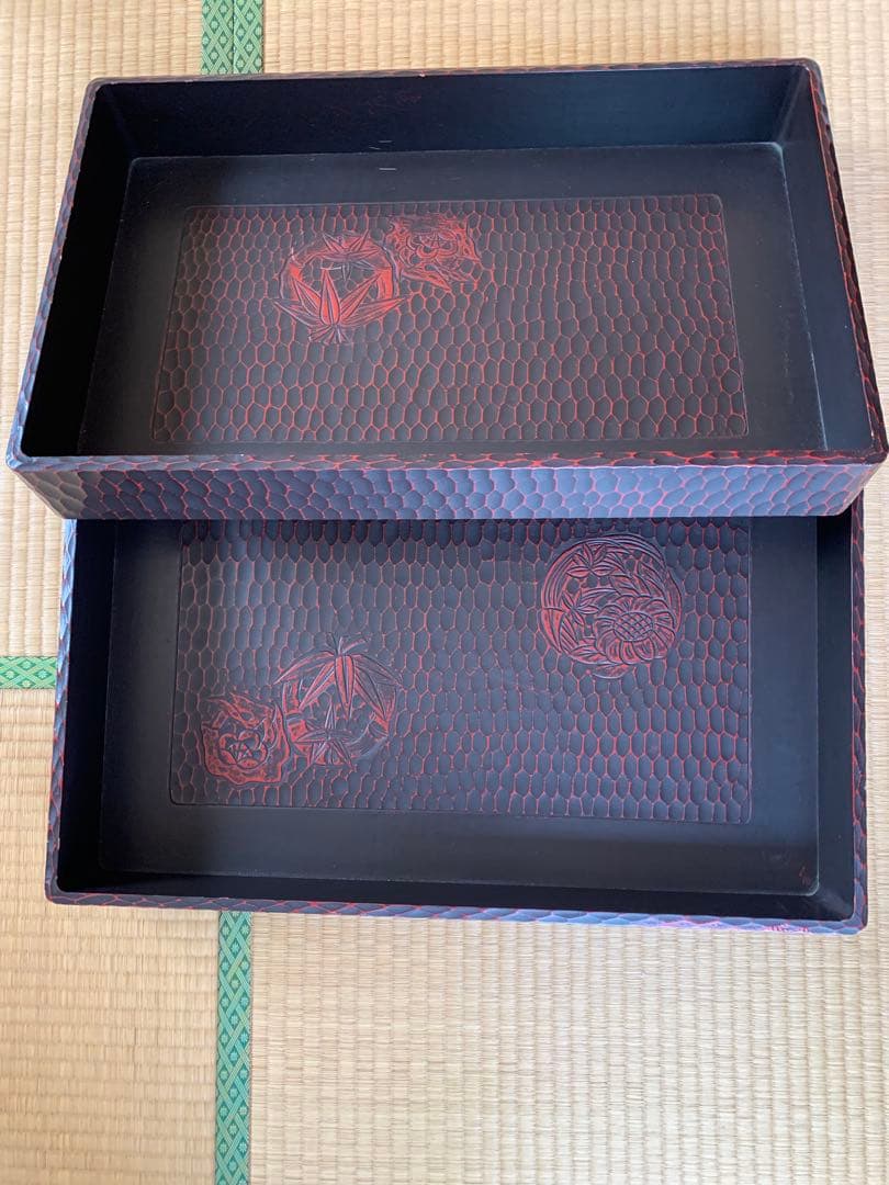 鎌倉彫　乱れ箱　二箱