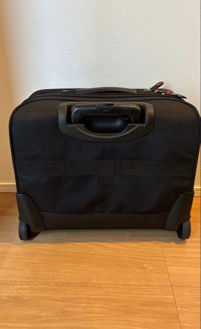 3回のみ使用　サムソナイト キャリー　モバイルオフィス ビジネス 機内持ち込み