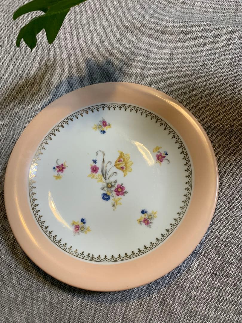 Limoges リモージュ ピンクリム 花　金彩 美品　UNIQU印　1929〜