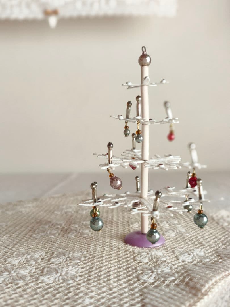 【Jack Louさま】tree ✵ アンティークガラスビーズの ホワイトツリー