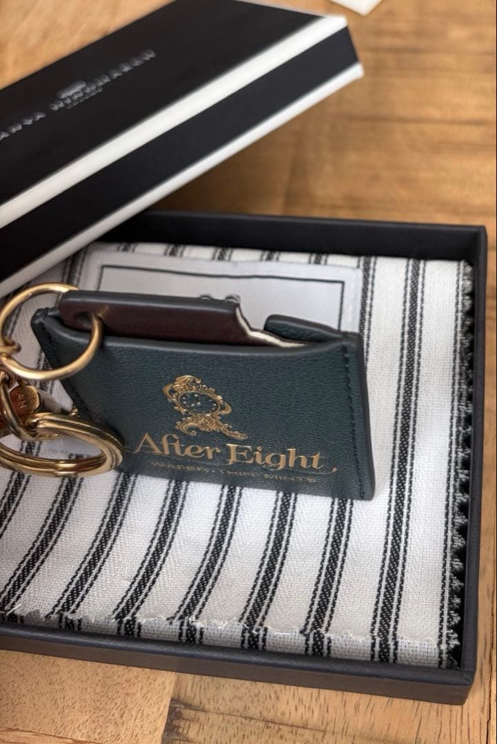 美品＊アニヤハインドマーチ 「After Eight®」 チャーム 保証付き