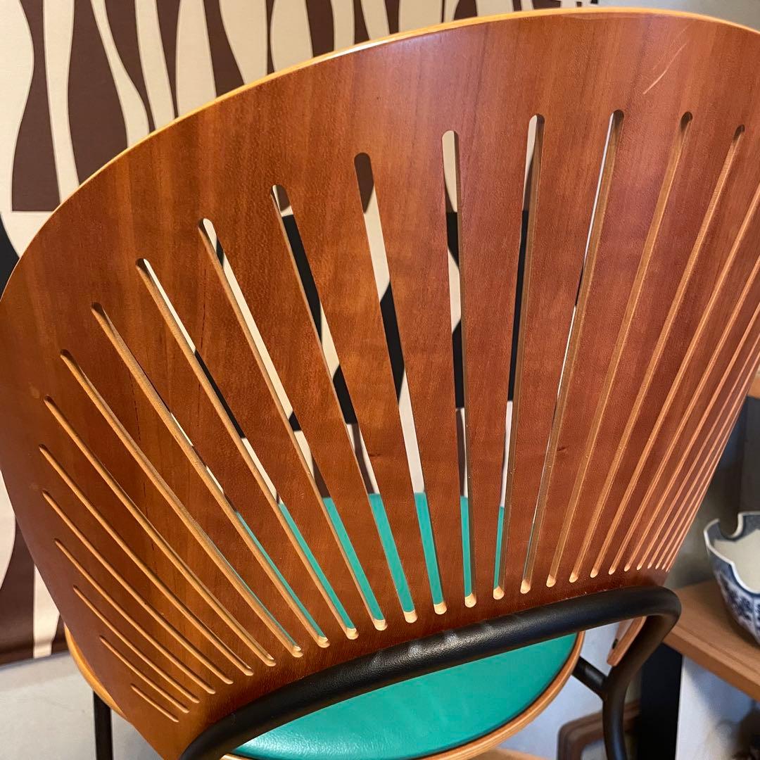 デンマーク　フレデリシア　椅子　ナナディツエル　　緑