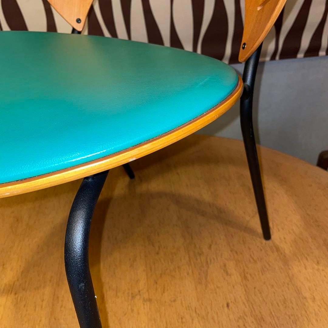 デンマーク　フレデリシア　椅子　ナナディツエル　　緑