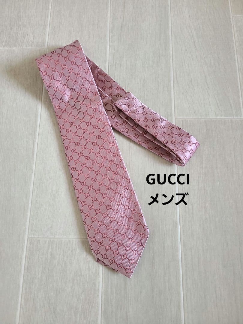 GUCCI　グッチ GGロゴ シルクネクタイ　ピンク