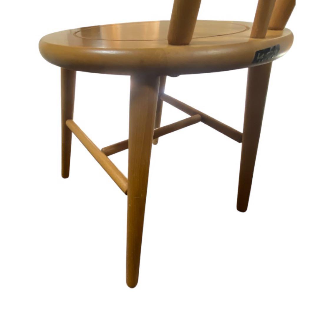 コイズミ　KOIZUMI　木製椅子　丸形　天然木　ダイニングチェア