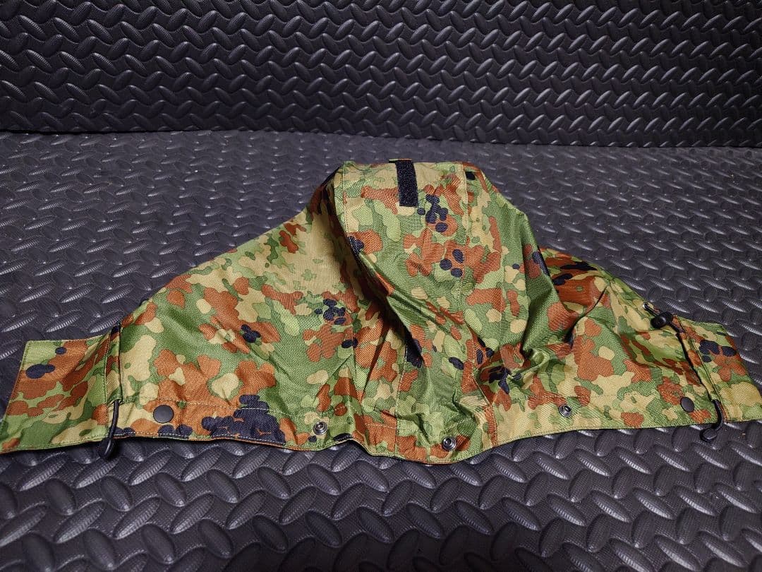 【未使用品】FÜRST GORE-TEX自衛隊迷彩 レインウェア Lサイズ