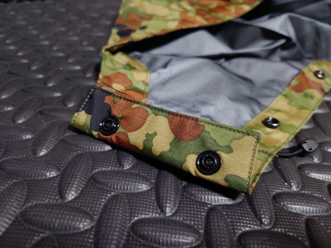 【未使用品】FÜRST GORE-TEX自衛隊迷彩 レインウェア Lサイズ