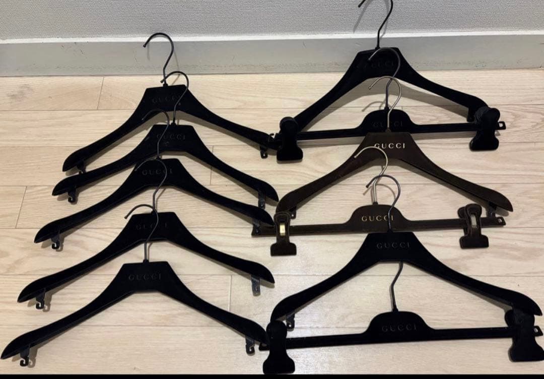 最後値下げGUCCI グッチ　ハンガー　11本セット