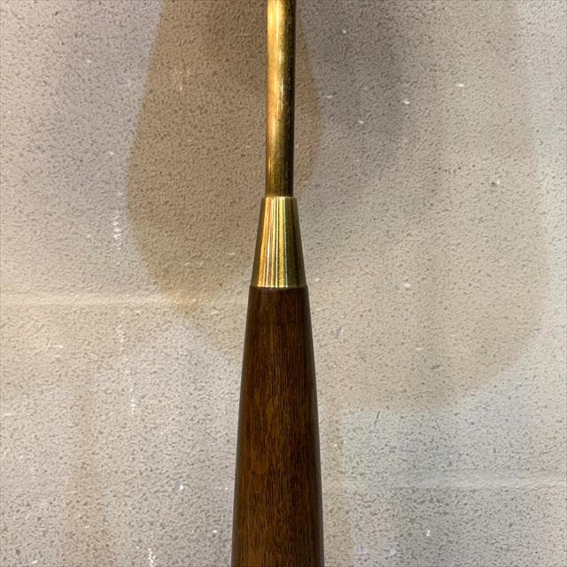 ヤマギワのアメリカヴィンテージスタイルフロアランプ